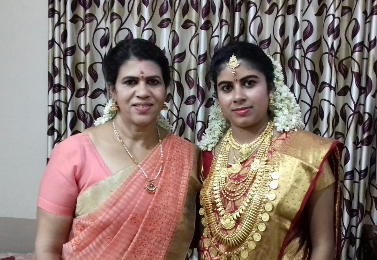 FAIR AND LOVELY BEAUTY PARLOUR KOHINOOR